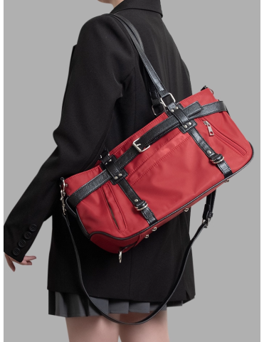 Sac cabas rouge moyen avec détails de ceinture