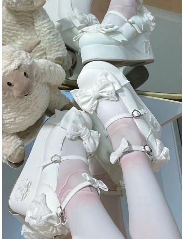 Mary Janes blanches à plateforme Lolita avec détails en dentelle et nœ
