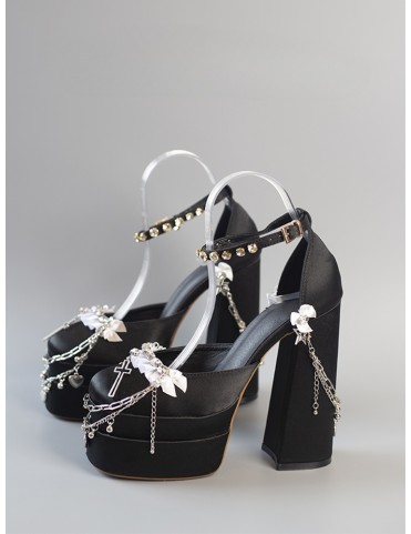 Escarpins noirs à boucle, bride à la cheville, décorés de strass et ch